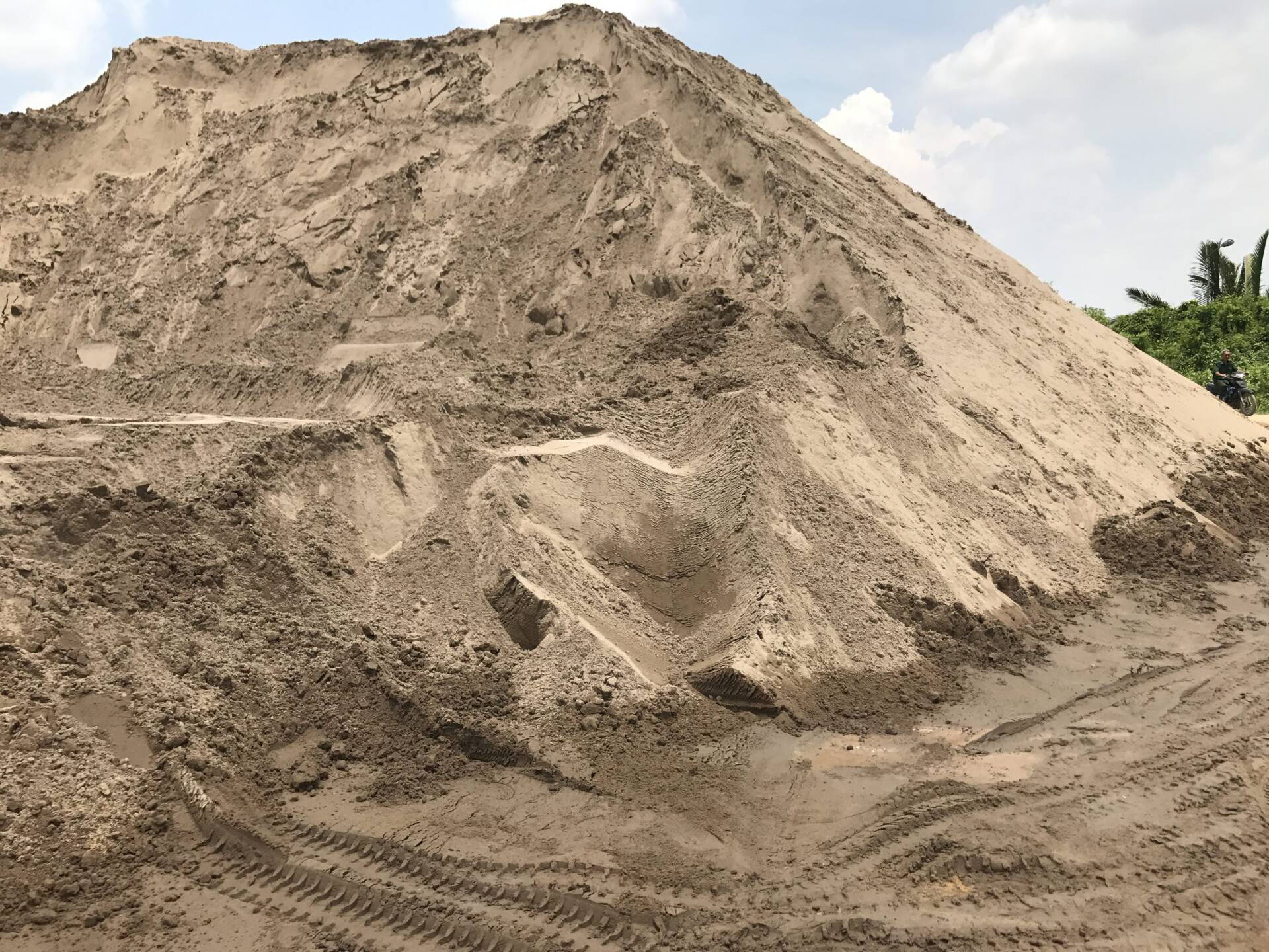 Ưu điểm của cát xây tô so với các loại cát khác