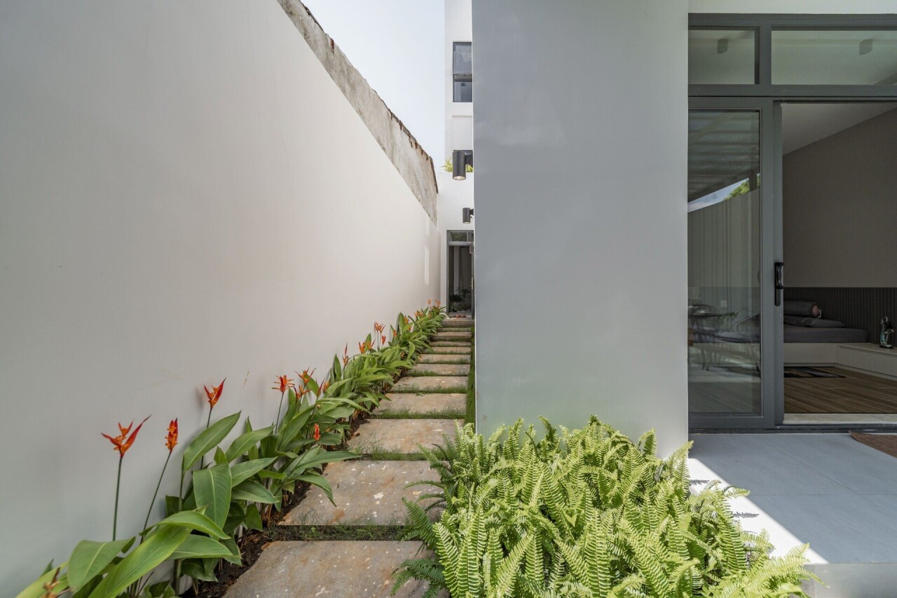 nha-huong-tay-27-1693318429.jpg